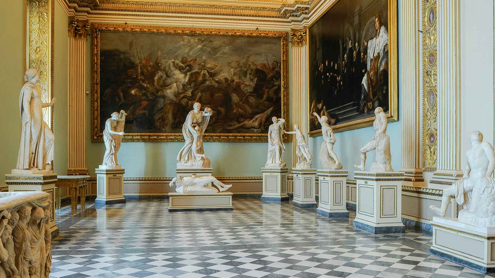Climbing the Duomo, with guided visits to the Uffizi Gallery and Renaissance Florence
