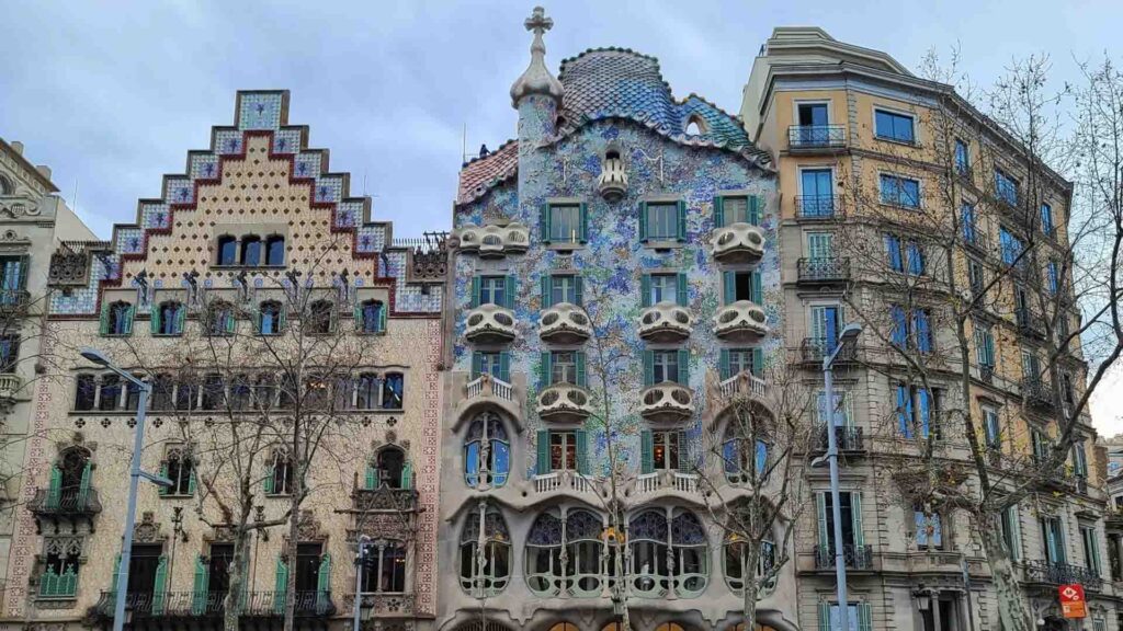 Block of Discord — Casa Amatller & Casa Lleó Morera (Barcelona)