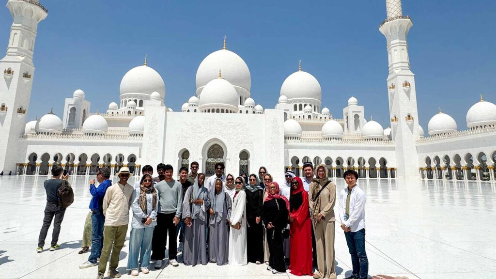 Business and Consulting Immersion in the UAE