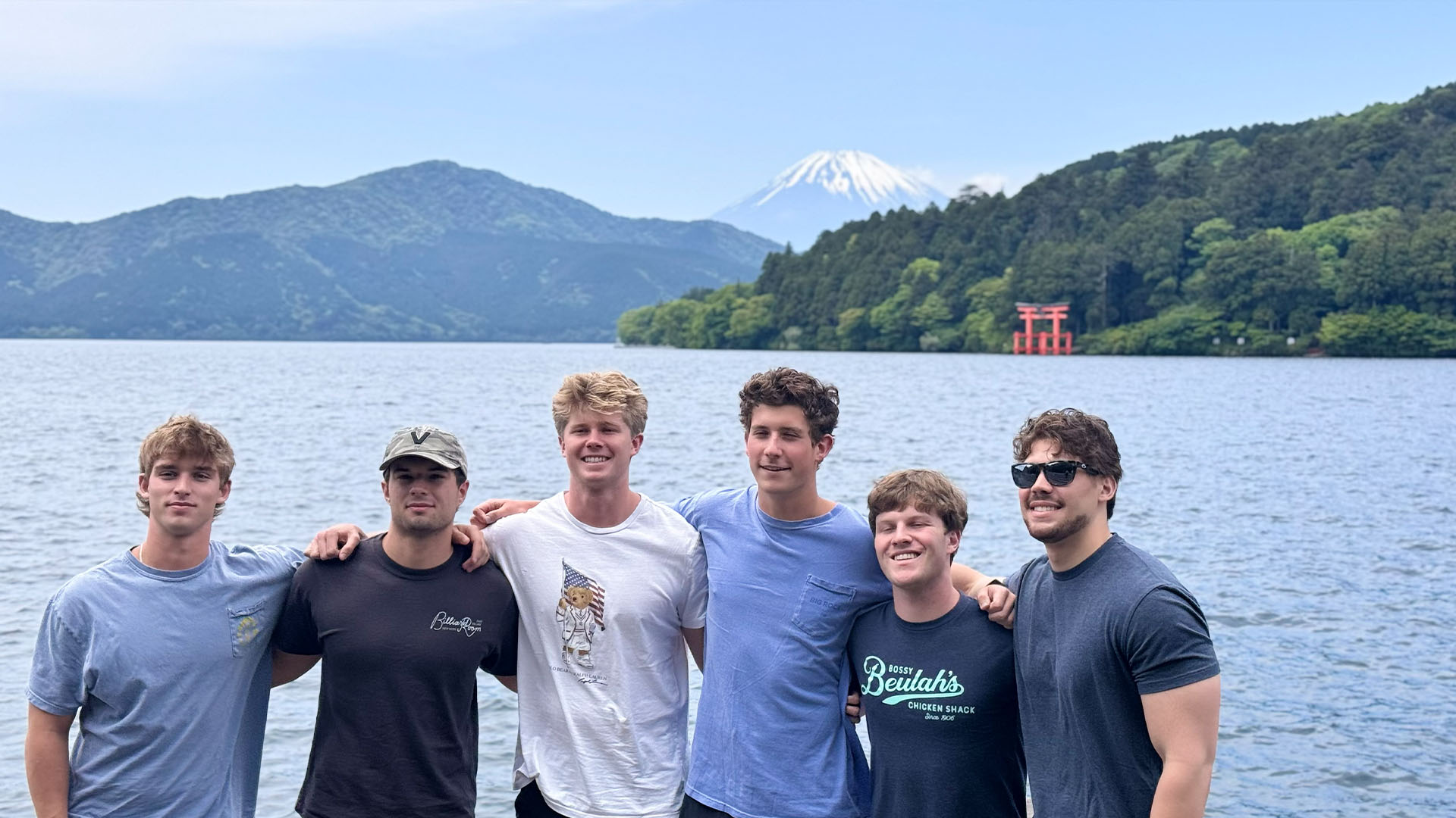 Hakone: Lake Ashi cruise and Owakudani ropeway with Mt. Fuji views