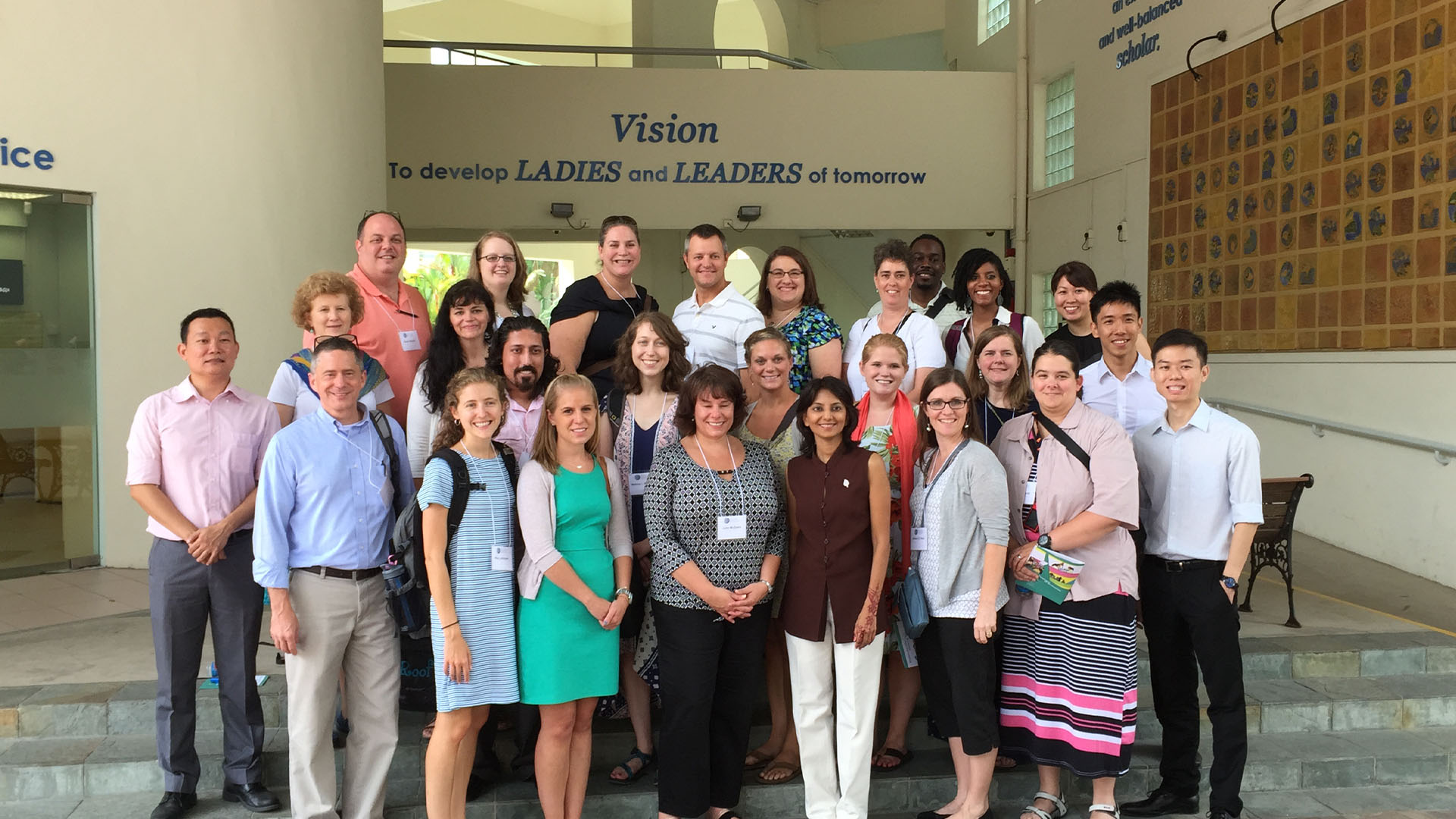 Visits to model primary and secondary schools recognized for STEM