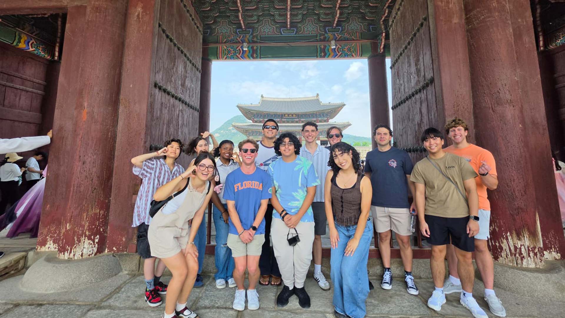 Seoul's grand Gyeongbokgung Palace and its changing-of-the-guard ceremony